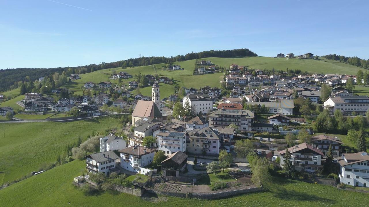 Hotel Gasthof Pension Roessl Nova Ponente Exteriér fotografie